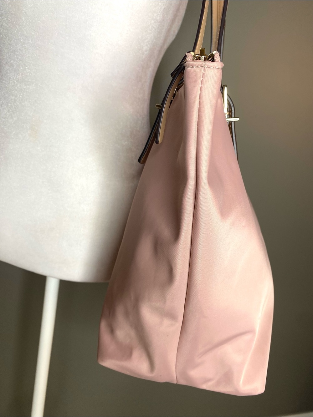 Kate Spade New York Watson Lane Maya Nylon Large Tote in Madison Rouge Pink - Picture 5 of 9
